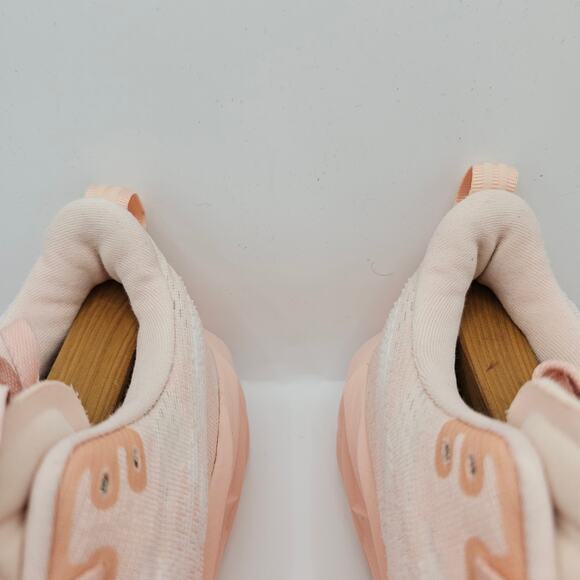 Asics Novablast 5 Breeze White Pink Womens 10 Running Shoes Sneakers - Picture 5 of 11